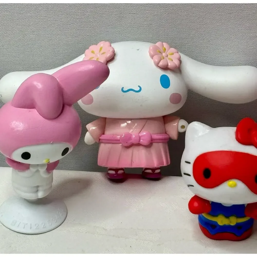 **Funko Pop! Vinyl: Sanrio - Hello Kitty Lot - Picture 4 of 6
